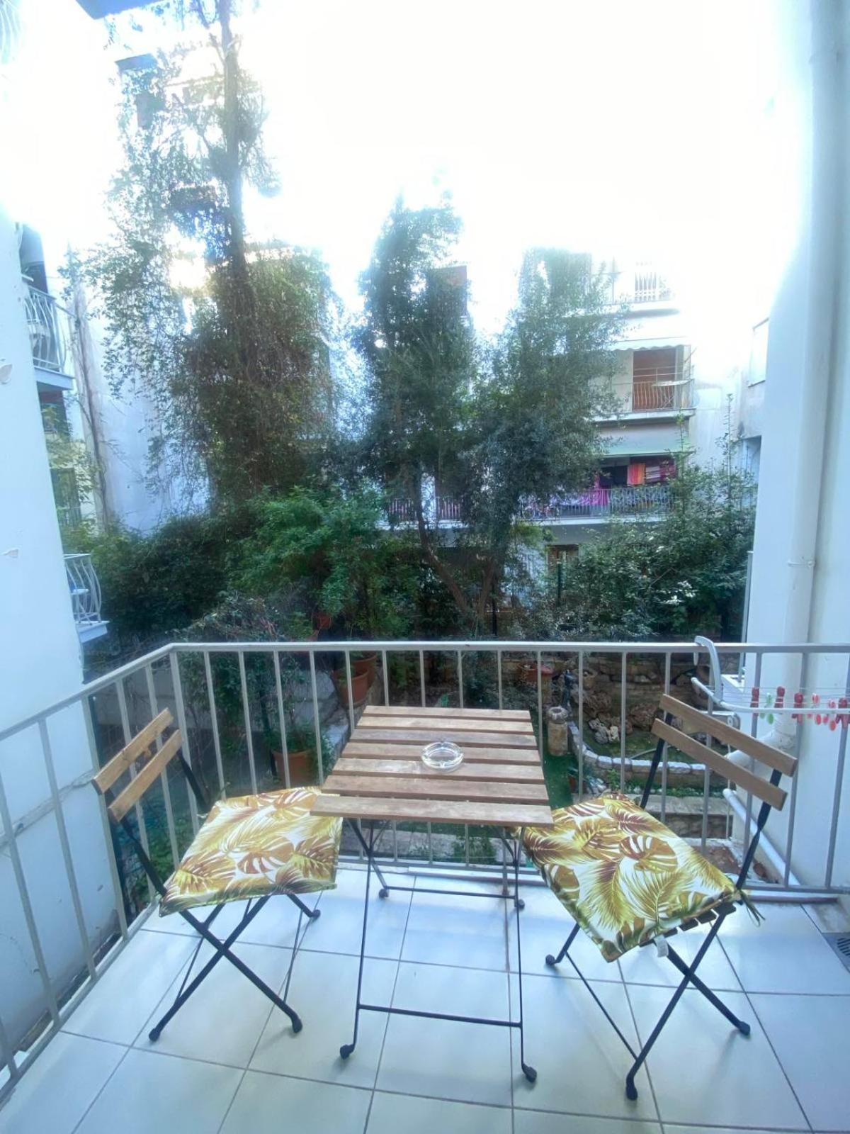 אתונה Modern, Ideally Located Studio Apartment מראה חיצוני תמונה