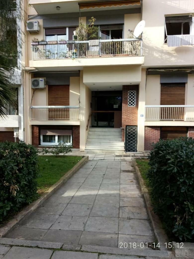 אתונה Modern, Ideally Located Studio Apartment מראה חיצוני תמונה