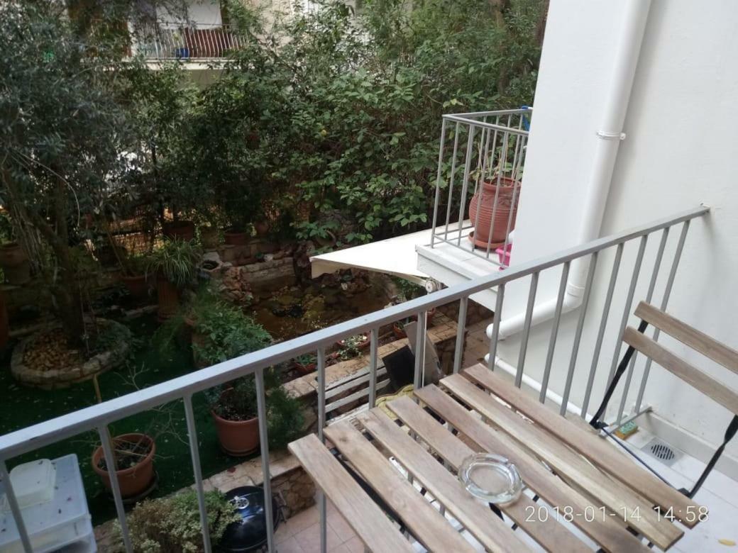 אתונה Modern, Ideally Located Studio Apartment מראה חיצוני תמונה
